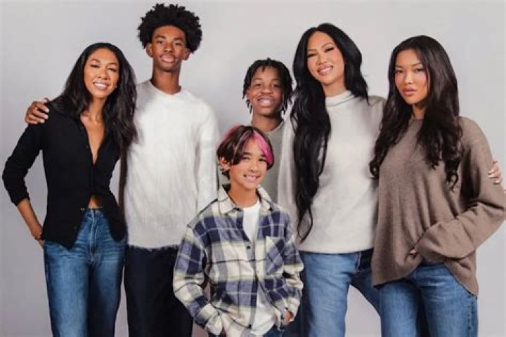 Victoria Anne Simmons And Her Siblings